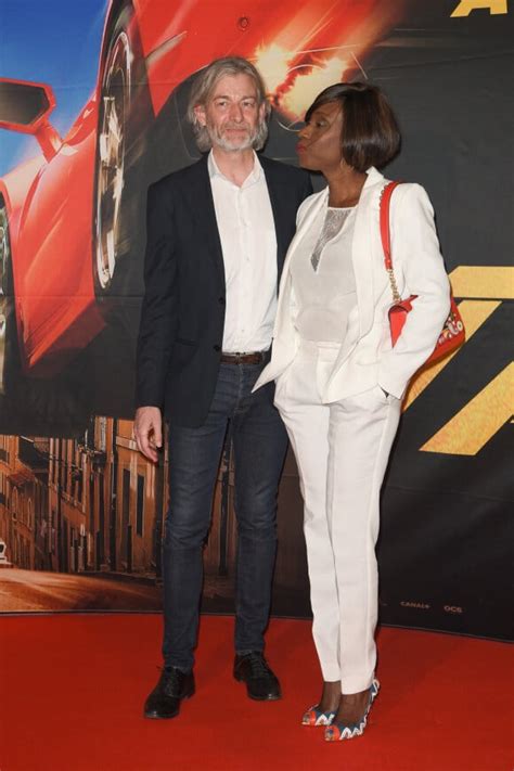 Photo Gilles Verdez Et Sa Compagne Fatou Avant Premi Re Du Film