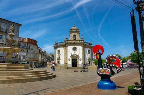 City Of Famous Rooster Of Barcelos Portugal 🐓🇵🇹