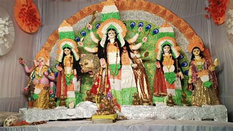 Navratri Feeling Of Patriotism With Devotion To Maa Durga Pandals In Ayodhya Ayodhya News