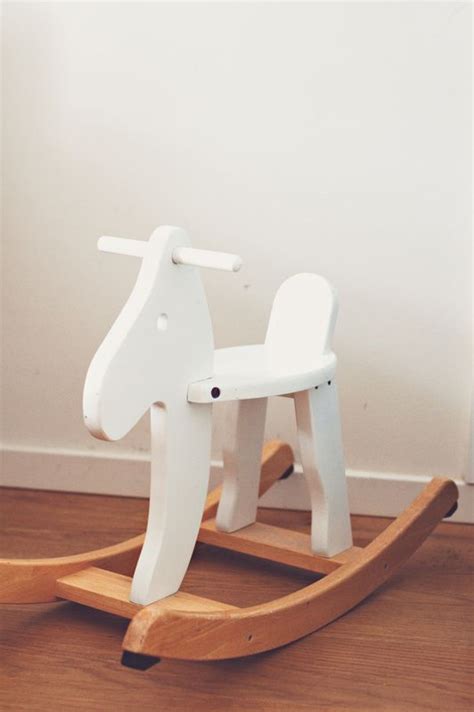 ikea white rocking moose hack for johanna Cheval à bascule en bois