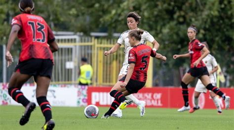 Il Calcio Femminile Non Lo Vuole Trasmettere Nessuno Il Foglio