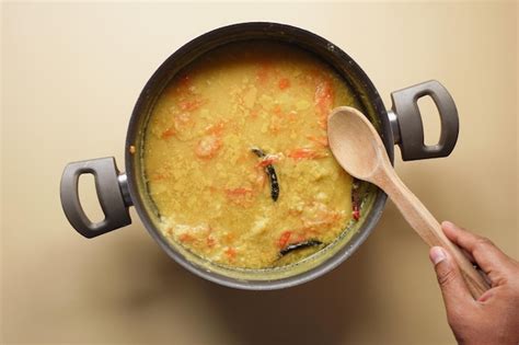 Premium Photo Cooking Dhal In A Large Pan