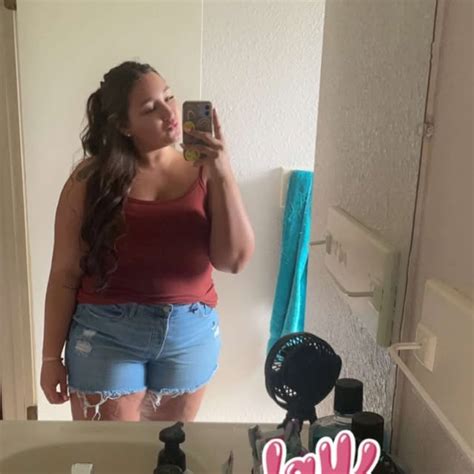 Macy Brooke Macyeiler • Threads Say More