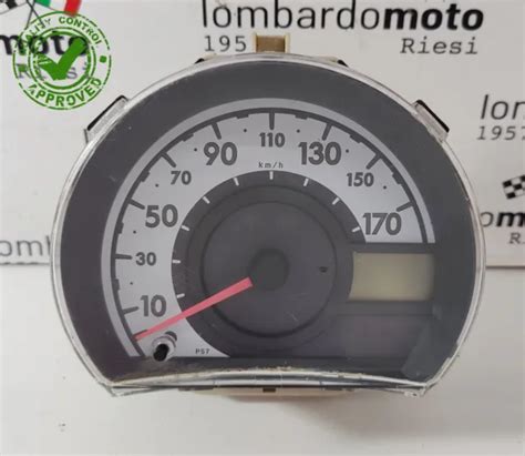 TABLEAU DE BORD Compteur de Vitesse Compte Tours Citroen C1 1 Série