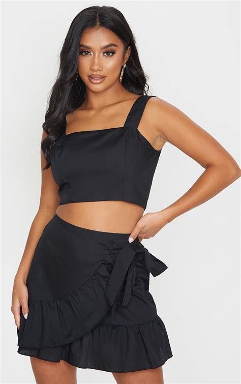 Petite Black Back Button Front Strappy Crop Top Prettylittlething Aus