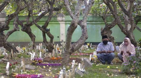 Tata Cara Dan Doa Ziarah Kubur Menjelang Ramadan Hijriah