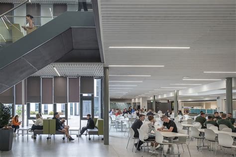 valley college falkirk campus reiach  hall architects
