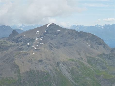 das müsste der Piz Minschun sein 3068m Fotos hikr org