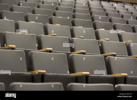 Empty Hall Hi Res Stock Photography And Images Alamy
