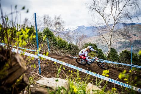 Coppa Del Mondo Dh A Gwin E Atherton La Prova Di Lourdes Mtb