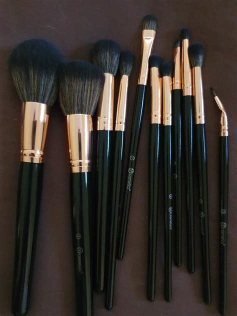 Bh Cosmetics Signature Rose Gold 13 Piece Brush Set At Beauty Bay