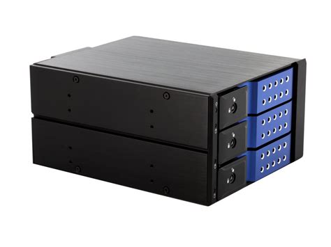 IStarUSA BPN DE230SS BLUE 2 X 5 25 To 3 X 3 5 SAS SATA Trayless Hot