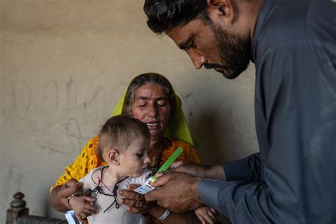 Receding Waters Reveal Scars Of Climate Change In Pakistan UNICEF