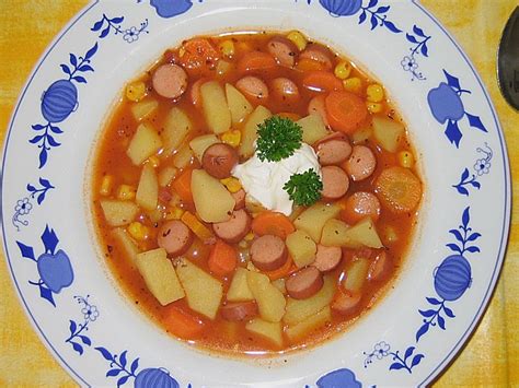 Kartoffelgulasch mit Würstchen von Gustl129 Chefkoch