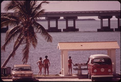 People Of Florida In The 1970s Taken By Flip Schulke Vintage Everyday