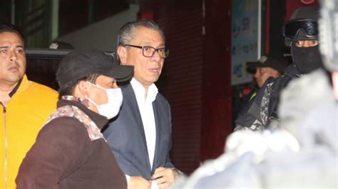 Abogados De Jorge Glas Denuncian Secuestro Político