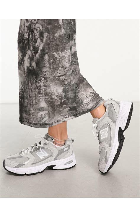 New Balance 530 Sneakers in Gray | Lyst