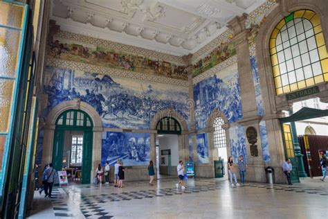 Sao Bento Railway Station Editorial Stock Photo Image Of Building