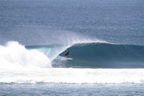 G Land Surf Surfing In G Land Banyuwangi Jawa Timur Bobby S Surf Camp