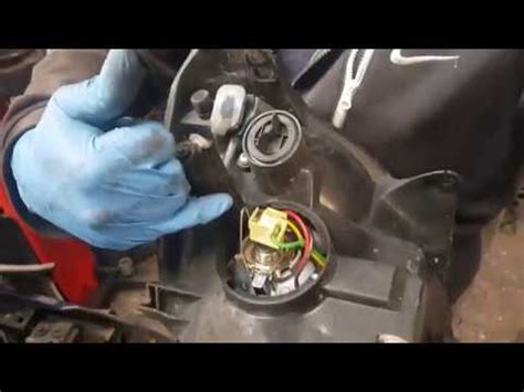 How To Remove Replace Headlight Bulb And Sidelight Ford Fiesta Full