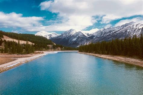 11 Best Canadian Rivers Thatll Let You Soak In The Mesmerising Nature