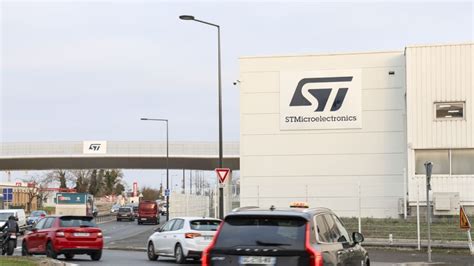 Tours des inquiétudes chez STMicroelectronics à cause dun projet de