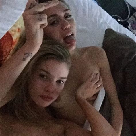 Stella Maxwell Nude Leaked Explicit Collection Fappeningtime