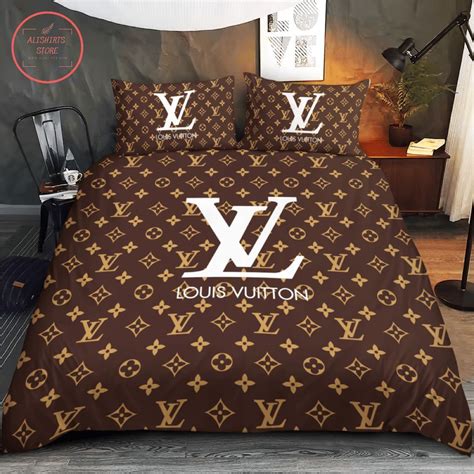 Trending Louis Vuitton Lv French Luxury Brand Brown Bedding Set Bed Linens Luxury Bedroom