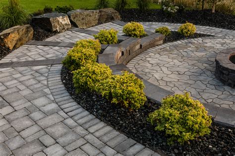 Mesa Flagstone Barkman Concrete Winnipeg Greenhouses And Garden Centre Barkman Concrete