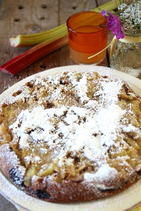 Gâteau renversé à la rhubarbe vegan Payette cuisine