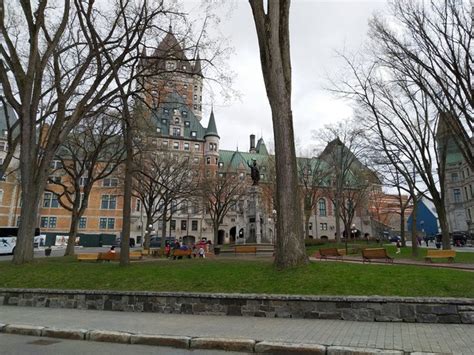 Best things to see in Place d'Armes Quebec City