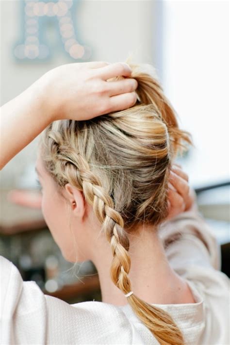 Quick And Easy DIY Parisian Twist Hairstyle For Bridesmaids Weddingomania