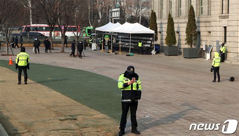 서울시 이태원 참사 유가족 측에 서울광장 분향소 자진철거 요구 네이트 뉴스