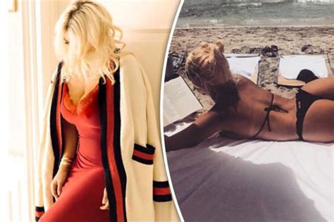 Inter Striker Mauro Icardi S Wag Sends Pulses Racing With Latest