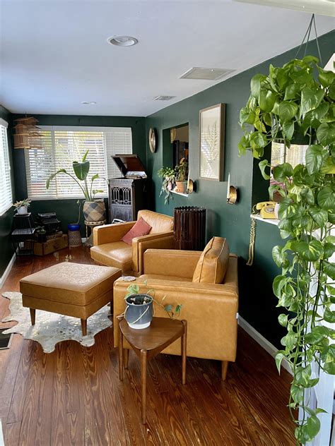 Finally finished my Florida sunroom. : r/AmateurRoomPorn