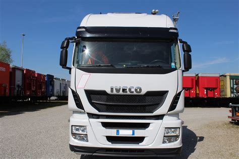 Trattore Stradale Usato Iveco Stralis 460