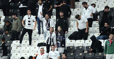 Beşiktaş ta Burak Yılmaz ve takıma protesto Beşiktaş Haberleri