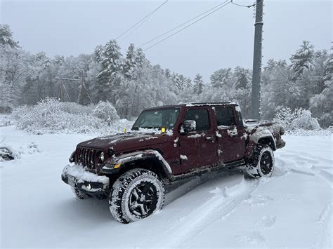 Gladiators Snow Wheeling Post Your Pics Jeep Gladiator Jt News