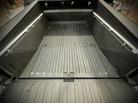 Tesla Cybertruck Truck Bed Accessories