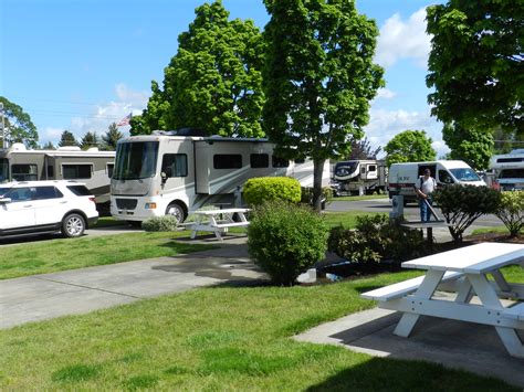 rv park  camping america