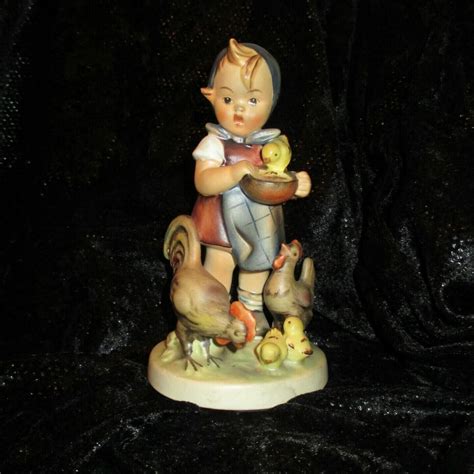 Goebel Hummel Figurine Feeding Time Tmk Grelly Uk