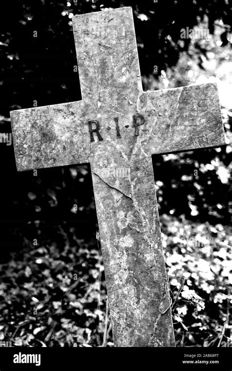 Tombstone rip Banque de photographies et dimages à haute résolution