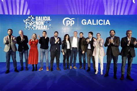 Los Barones Del PP Se Unen En Galicia A Un Mes De Las Elecciones Y