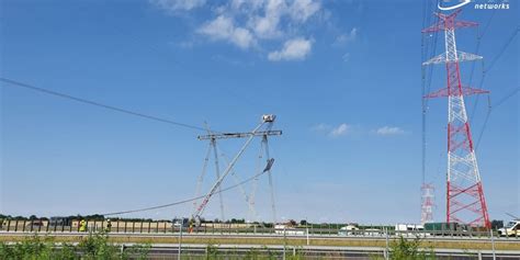 Bau Der Zweigleisigen Elektroenergetischen Kv Freileitung