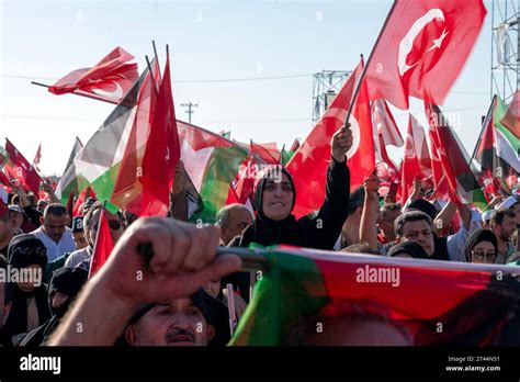 Yesilkoy Estambul Turquía 28º de octubre de 2023 El pueblo pro