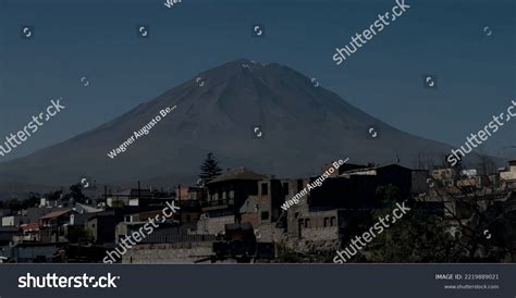 El Misti Volcano Overlooks The City Of Arequipa Royalty Free Stock