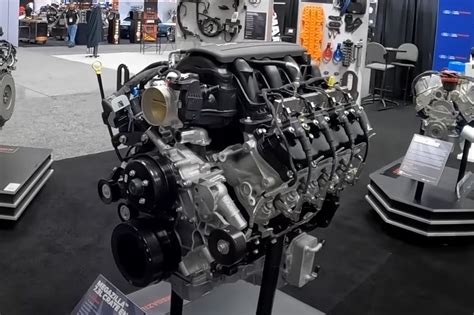 Ford S 7 3 Liter V8 Megazilla Motor Makes Its Official Debut