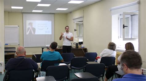 Charlas en Ferrol para aprender a usar la alimentación como parte de