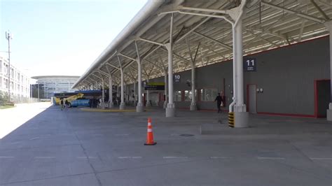 Inauguran estación para 26 buses en el aeropuerto de Santiago Señal