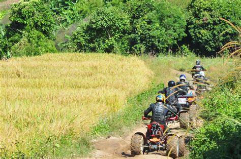 ATV Hand Signals and Other Trail Riding Etiquette Essentials